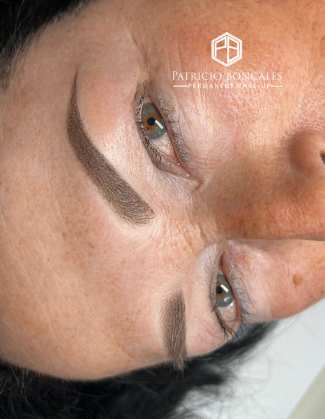 MAQUILLAGE SEMI PERMANENT  SOURCILS - EFFET POUDRÉ