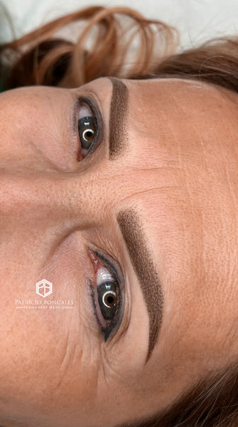 MAQUILLAGE SEMI PERMANENT  SOURCILS - EFFET POUDRÉ