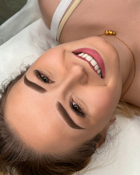 MAQUILLAGE SEMI PERMANENT  SOURCILS - EFFET POUDRÉ